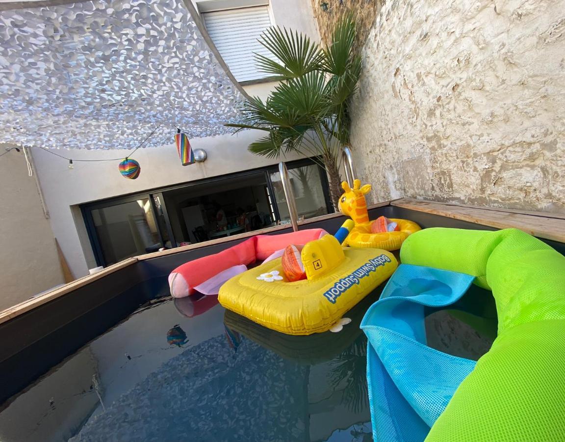 Charentaise 6-8 Personnes Avec Piscine Villa Tonnay-Charente Dış mekan fotoğraf