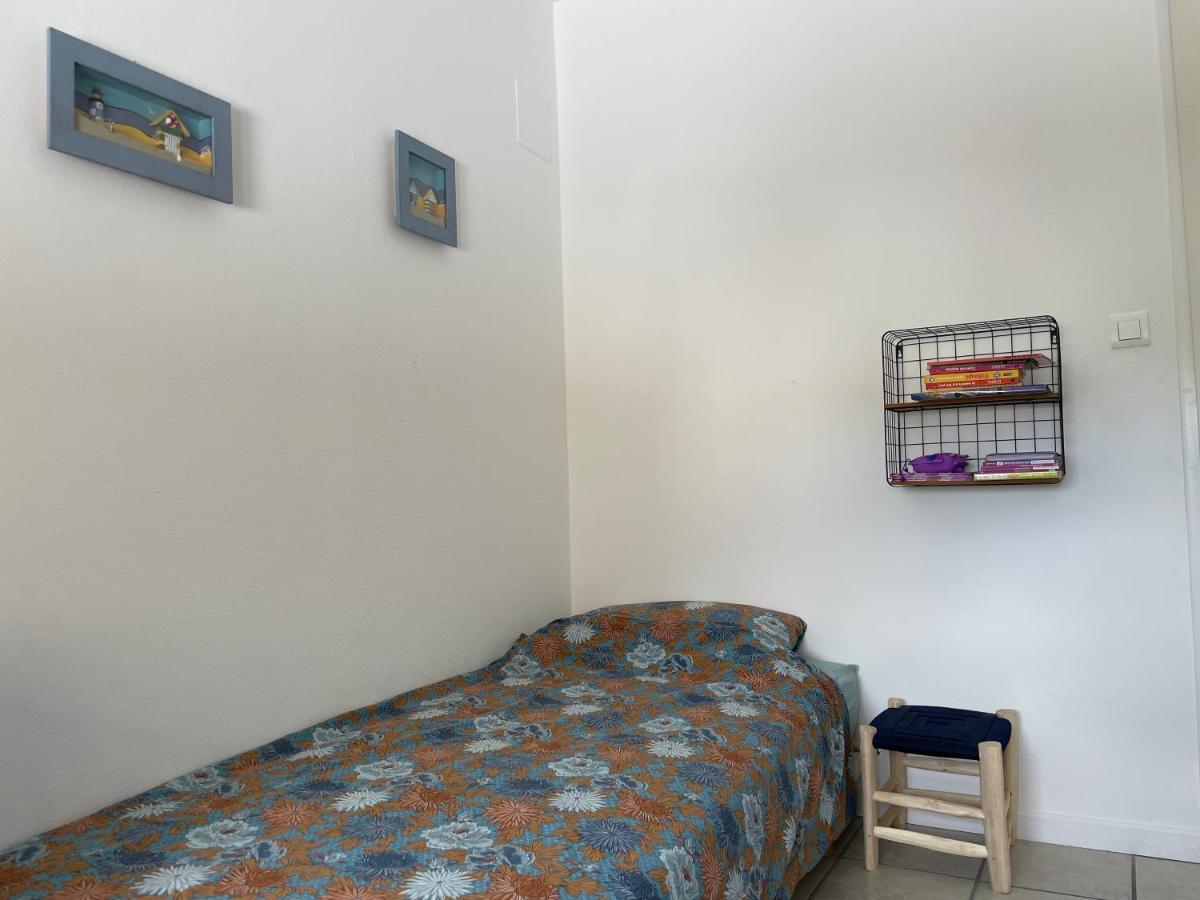 Charentaise 6-8 Personnes Avec Piscine Villa Tonnay-Charente Dış mekan fotoğraf